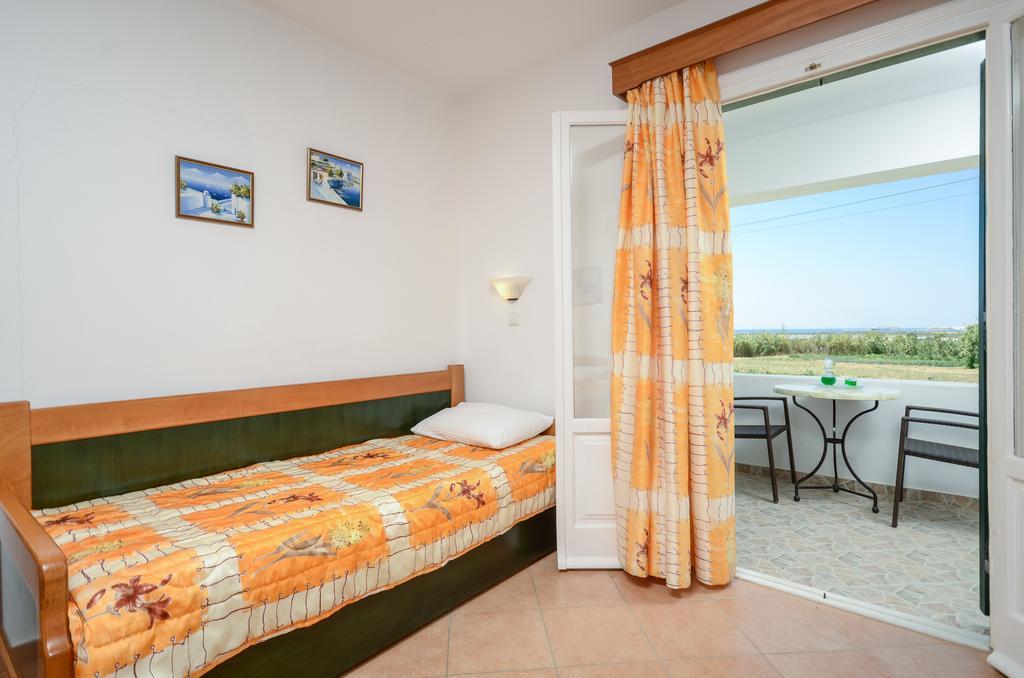 Agnadi Hotel Agia Anna  Ngoại thất bức ảnh