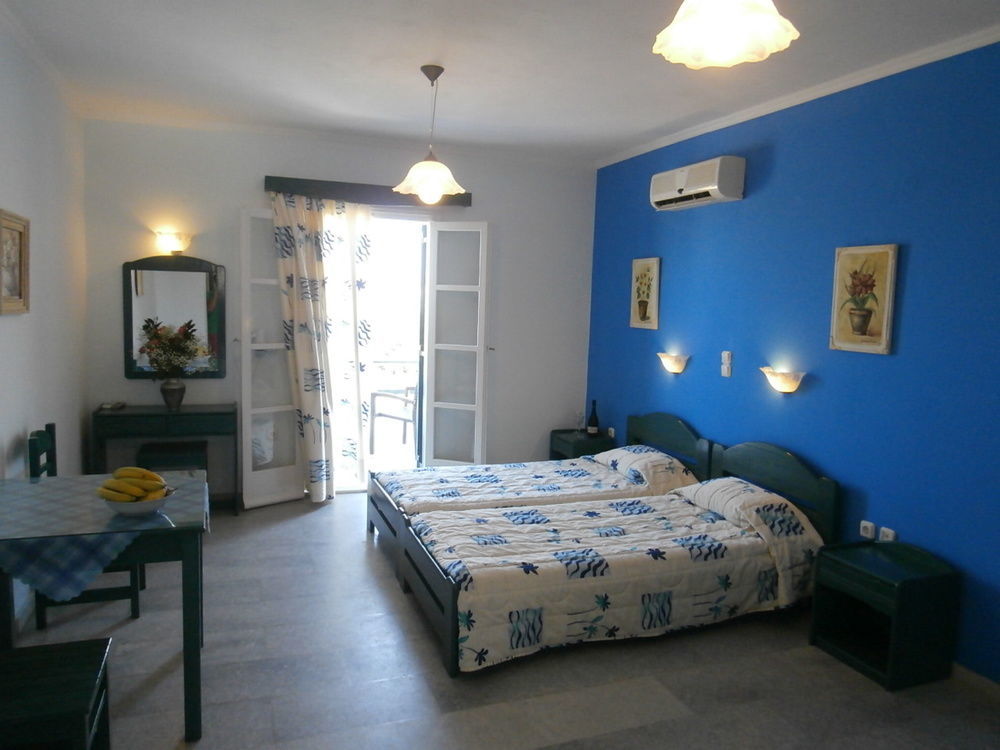 Agnadi Hotel Agia Anna  Ngoại thất bức ảnh